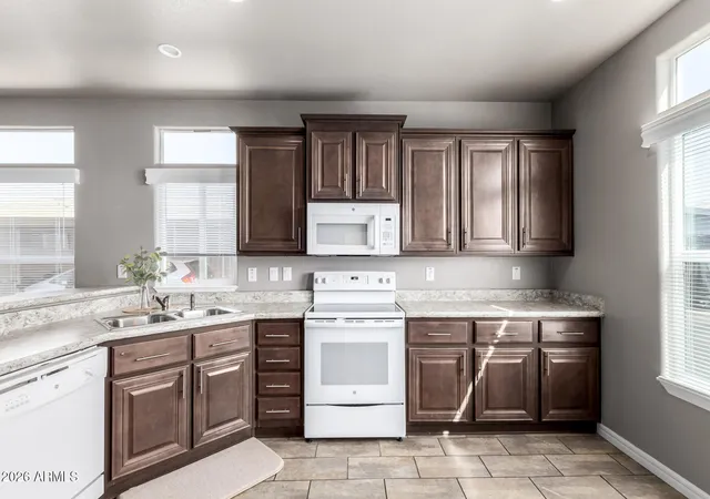 Homes for sale in Mesa, AZ | 650 N Hawes Rd #3622, Mesa, AZ 85207 | MLS# 6905002