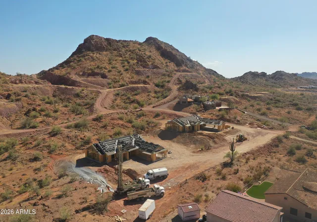Photo 3 of Single family home for sale at 1635 W Arrowhead Ln, San Tan Valley, AZ 85144 | MLS# 6903298 | Listing updated on 2026-08-11