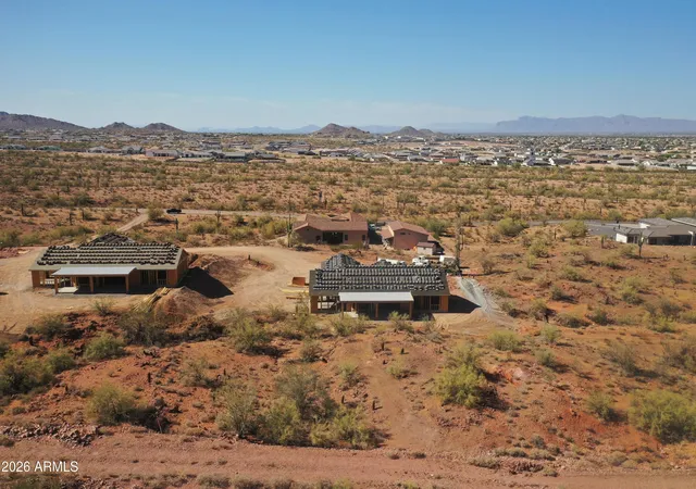 Photo 4 of Single family home for sale at 1635 W Arrowhead Ln, San Tan Valley, AZ 85144 | MLS# 6903298 | Listing updated on 2026-08-11