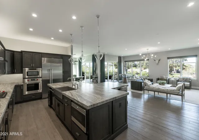 2nd image of 6166 N Scottsdale Rd #B2003, Paradise Valley, AZ 85253 | MLS# 6903499