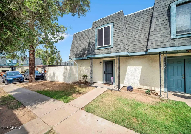 Photo 1 of Townhouse for sale at 8121 N 32nd Drive, Phoenix, AZ 85051 | MLS# 7053861 | Listing updated on 2026-09-20