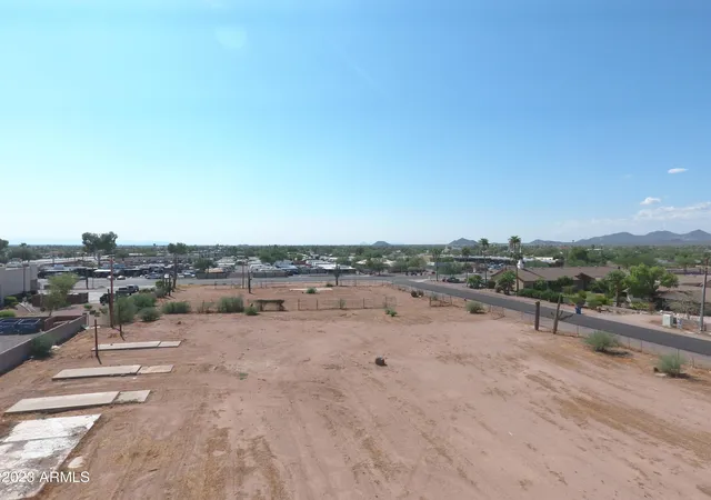 Photo 2 of Sale Pending at 1517 W Roosevelt St #A, Apache Junction, AZ 85120 | MLS# 6906444 | Listing updated on 2026-03-31