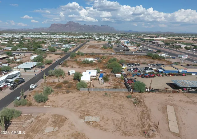 Photo 3 of Sale Pending at 1517 W Roosevelt St #A, Apache Junction, AZ 85120 | MLS# 6906444 | Listing updated on 2026-03-31
