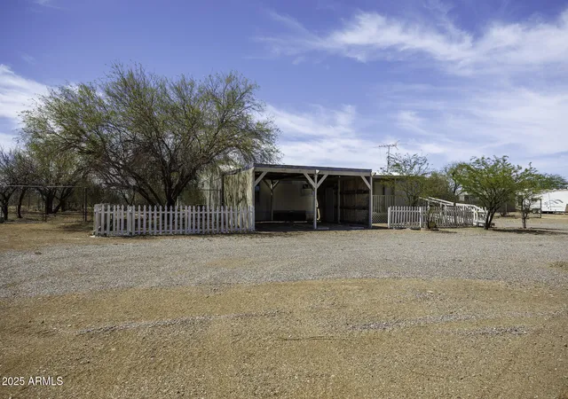 3rd image of 9505 W Milligan Rd, Casa Grande, AZ 85193 | MLS# 6909390