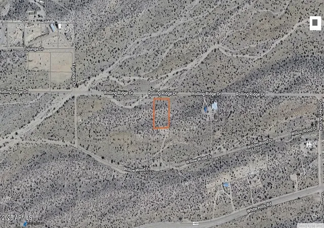 Homes for sale in Willow Beach, AZ | 8908 W Rolling Ridge Dr #10, Willow Beach, AZ 86445 | MLS# 6907625