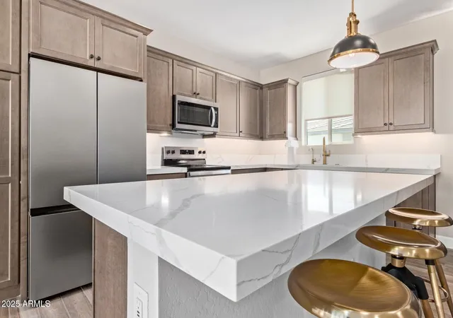 4th image of 2121 W Sonoran Desert Dr W #107, Phoenix, AZ 85085 | MLS# 6908970