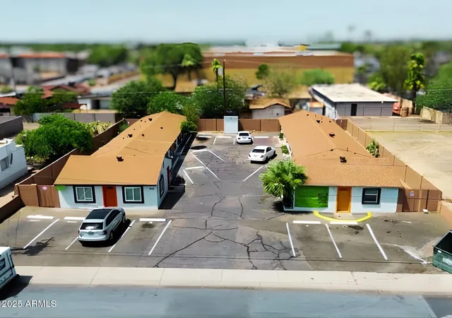 1st image of 8910 8912 N 3rd St, Phoenix, AZ 85020 | MLS# 6951020
