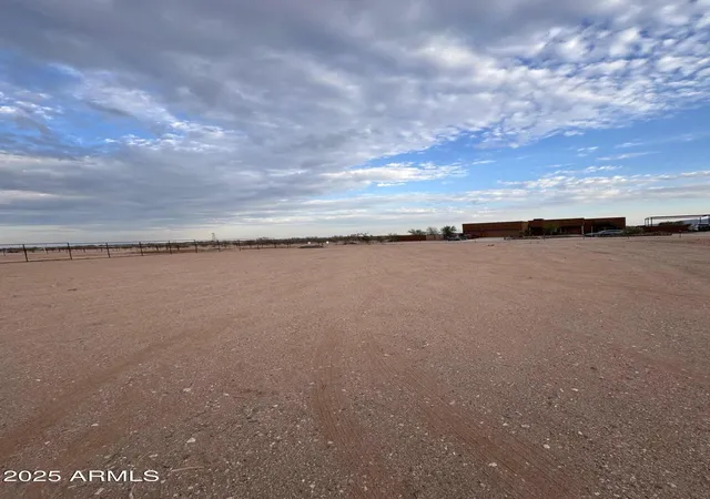 Homes for sale in Wittmann, AZ | 20100 W Peakview Rd #_, Wittmann, AZ 85361 | MLS# 6909429