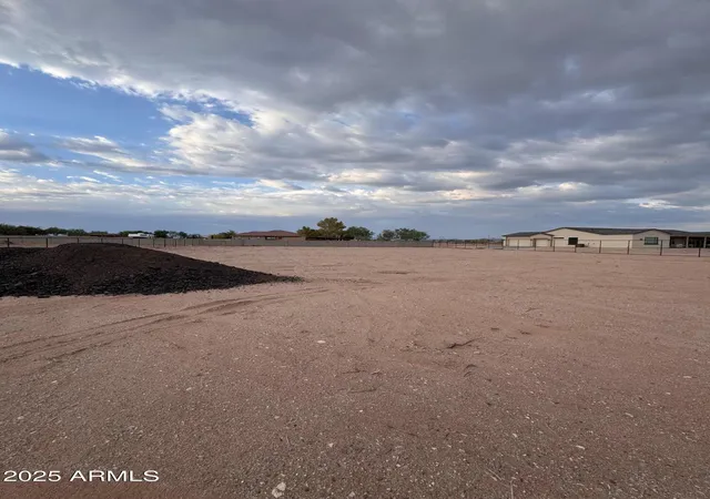 Homes for sale in Wittmann, AZ | 20100 W Peakview Rd #_, Wittmann, AZ 85361 | MLS# 6909429