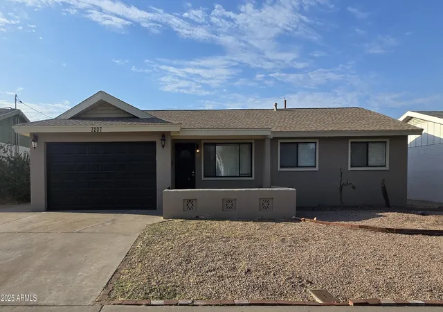 Homes for sale in Phoenix, AZ | 3207 W Joan De Arc Ave, Phoenix, AZ 85029 | MLS# 6909992