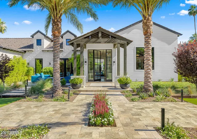 3rd image of 6235 E Montecito Ave, Scottsdale, AZ 85251 | MLS# 6911316