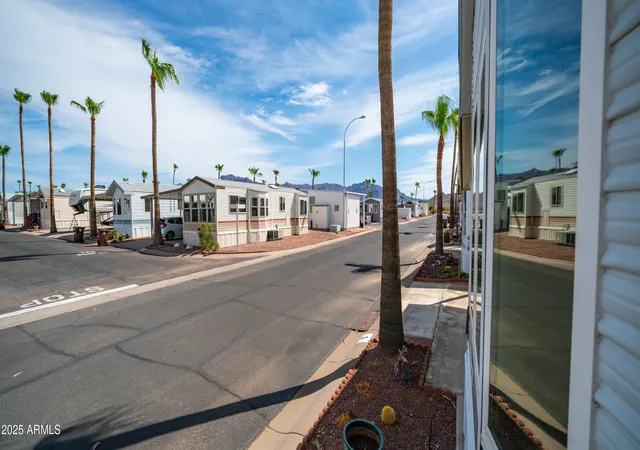 Photo 4 of Sale Pending at 3 Orecart Dr #3, Apache Junction, AZ 85119 | MLS# 6913966 | Listing updated on 2026-10-01