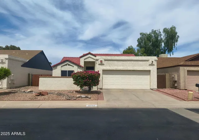 1st image of 6534 W North Ln, Glendale, AZ 85302 | MLS# 6913352