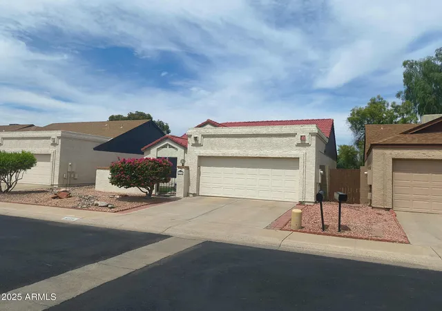 2nd image of 6534 W North Ln, Glendale, AZ 85302 | MLS# 6913352