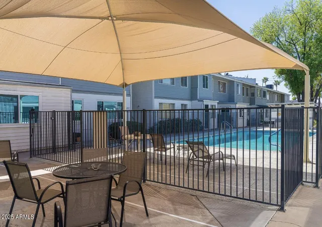 20th image of 2551 W Berridge Ln #D6, Phoenix, AZ 85017 | MLS# 6913066