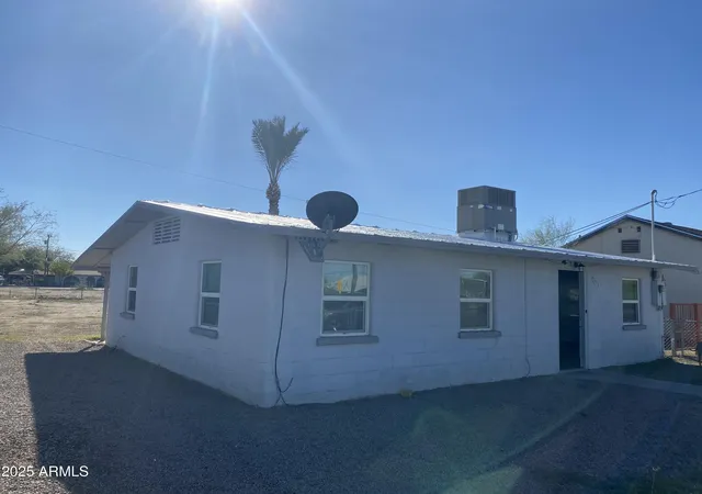 Homes for sale in Eloy, AZ | 203 E 12th St, Eloy, AZ 85131 | MLS# 6913777