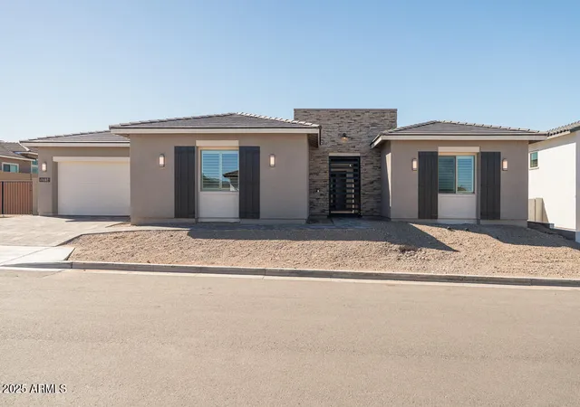 1st image of 10114 S 38th Ln, Laveen, AZ 85339 | MLS# 6914613