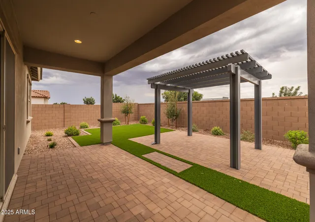 Photo 4 of Single family home for sale at 22439 E Oriole Way, Queen Creek, AZ 85142 | MLS# 6914427 | Listing updated on 2026-08-25