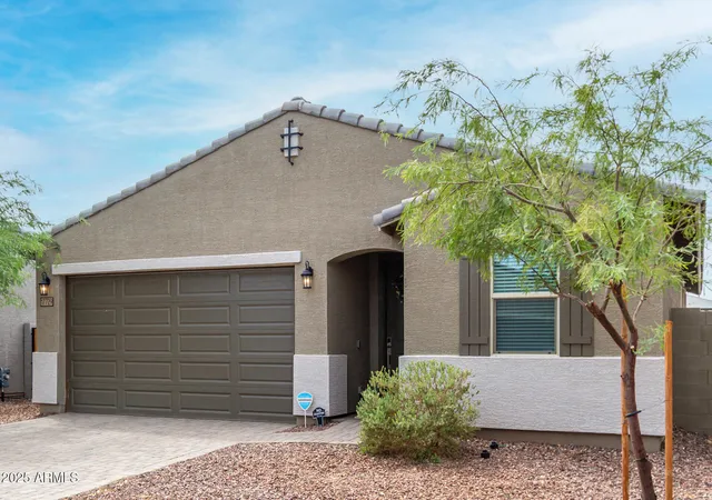 Homes for sale in Surprise, AZ | 17729 W Fetlock Trl, Surprise, AZ 85387 | MLS# 6915574