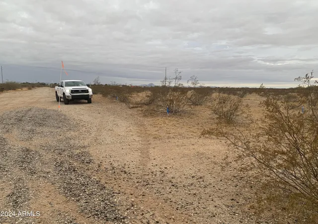 5th image of 313Xx W Indian School Rd, Buckeye, AZ 85396 | MLS# 6915959