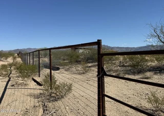 2nd image of Xx00 W Saguaro Hill Trail, Congress, AZ 85332 | MLS# 6917742