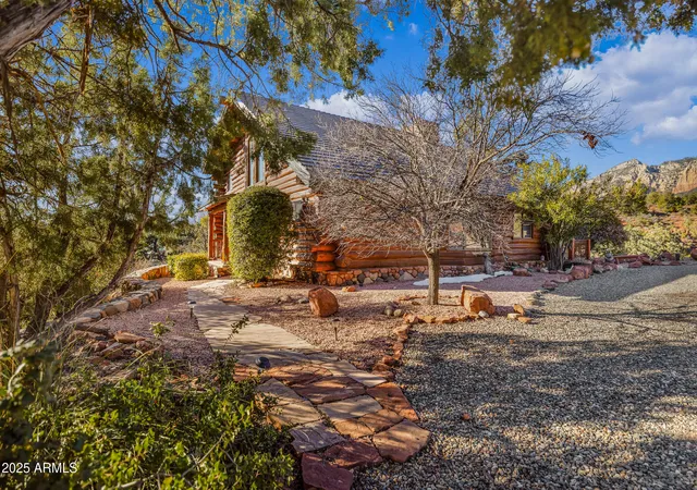 Photo 4 of Single family home for sale at 485 Schnebly Hl Rd, Sedona, AZ 86336 | MLS# 6918718 | Listing updated on 2026-09-17