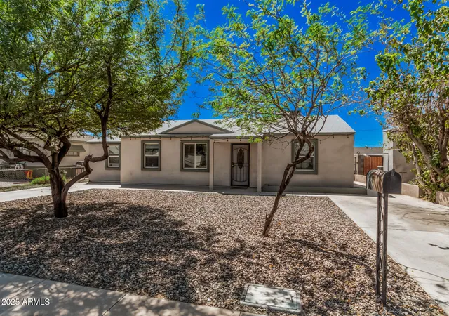 1st image of 1837 W Sonora St, Phoenix, AZ 85007 | MLS# 6918546
