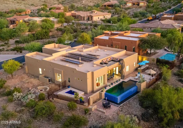 2nd image of 10302 S 16th Ave, Phoenix, AZ 85041 | MLS# 6928459