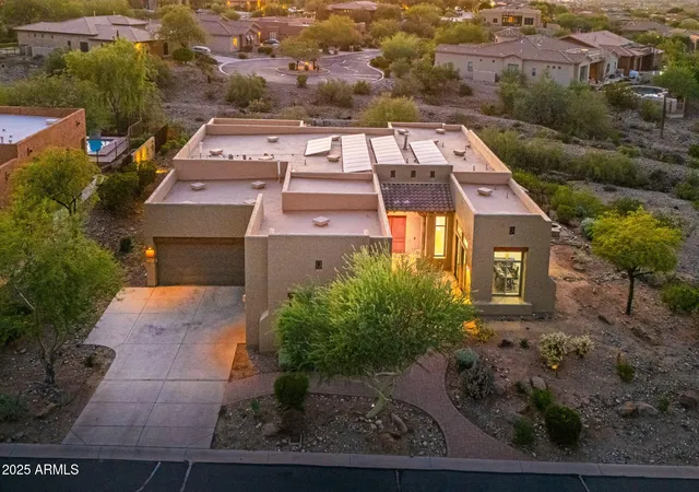 4th image of 10302 S 16Th Ave, Phoenix, AZ 85041 | MLS# 6928459