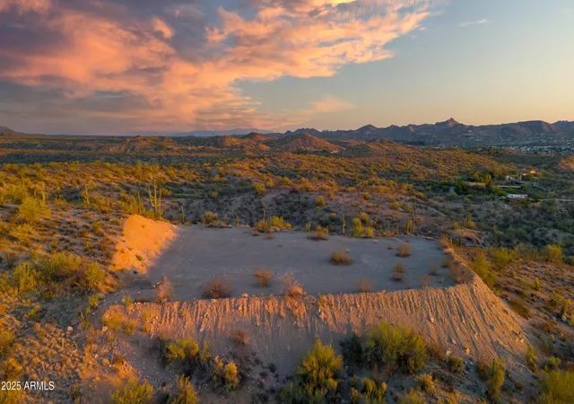 Photo 2 of Land for sale at 123xx W Stonehedge Ranch Rd #7, Wickenburg, AZ 85390 | MLS# 6921368 | Listing updated on 2026-09-07