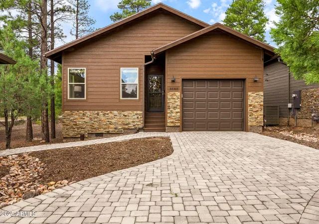 1st image of 3080 W Black Oak Loop, Show Low, AZ 85901 | MLS# 7058947