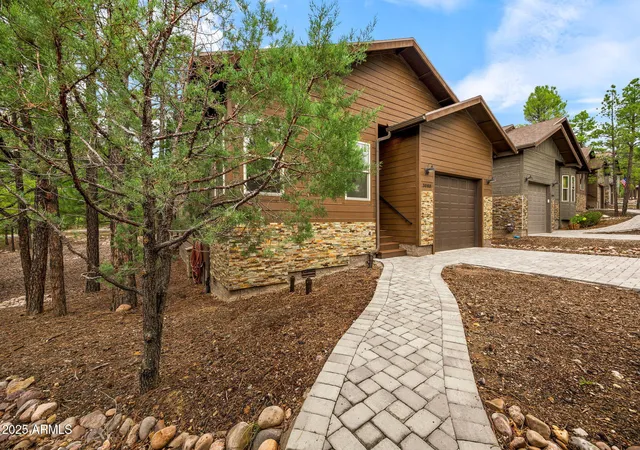 5th image of 3080 W Black Oak Loop, Show Low, AZ 85901 | MLS# 7058947