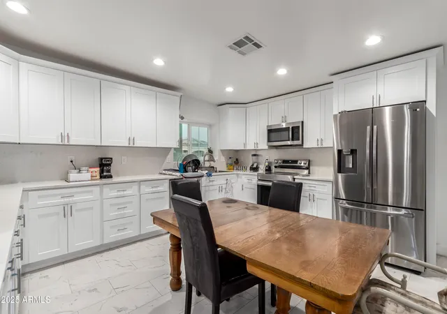 2nd image of 15640 N Verde St, Surprise, AZ 85378 | MLS# 6924351