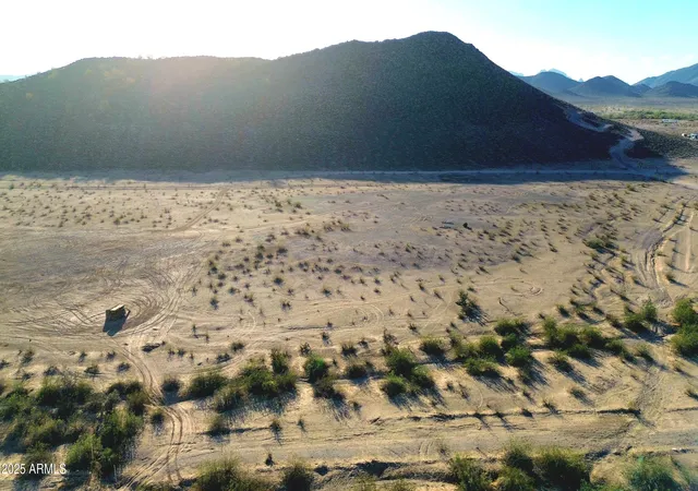 Photo 2 of Land for sale at 0 W Baseline #136, Tonopah, AZ 85354 | MLS# 6924101 | Listing updated on 2026-09-23
