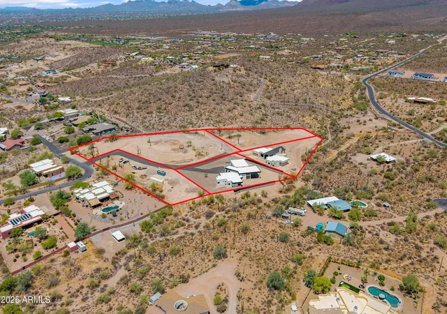 Photo 3 of Single family home for sale at 3502 S Kings Ranch Ct, Gold Canyon, AZ 85118 | MLS# 6923893 | Listing updated on 2026-08-11