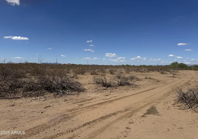 Photo 11 of Land for sale at 23000 N 231st Avenue, Wittmann, AZ 85361 | MLS# 6926064 | Listing updated on 2026-01-08