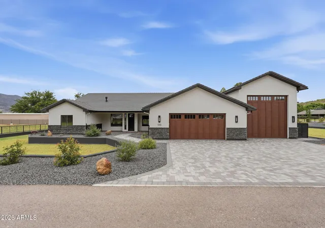 Photo 2 of Single family home for sale at 1010 S Clarence Ln, Camp Verde, AZ 86322 | MLS# 6926833 | Listing updated on 2026-08-25
