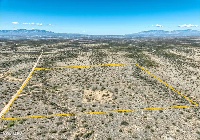 Photo 4 of Land for sale at 000 E Diamondback Rd #160, Saint David, AZ 85630 | MLS# 6928255 | Listing updated on 2026-08-30