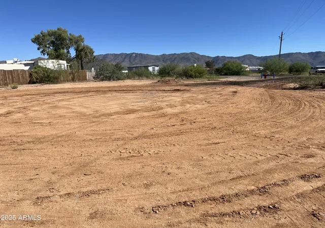 1st image of 26730 S Grandview Dr E #A, Congress, AZ 85332 | MLS# 6928473