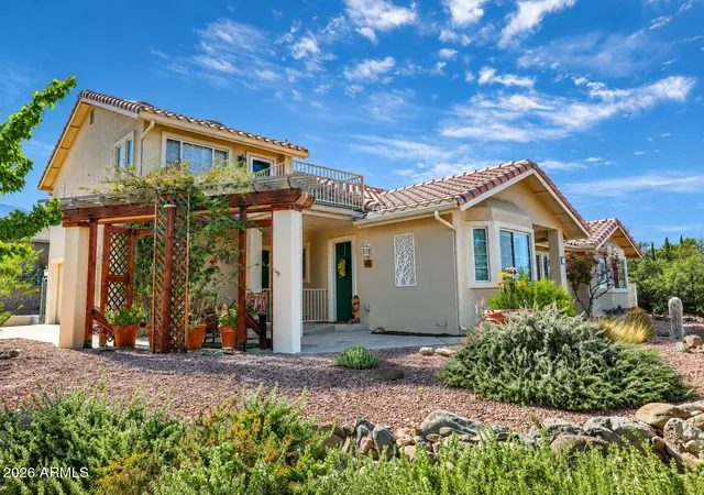 Photo 1 of Single family home for sale at 240 Rogers Pl, Clarkdale, AZ 86324 | MLS# 6929341 | Listing updated on 2026-10-30