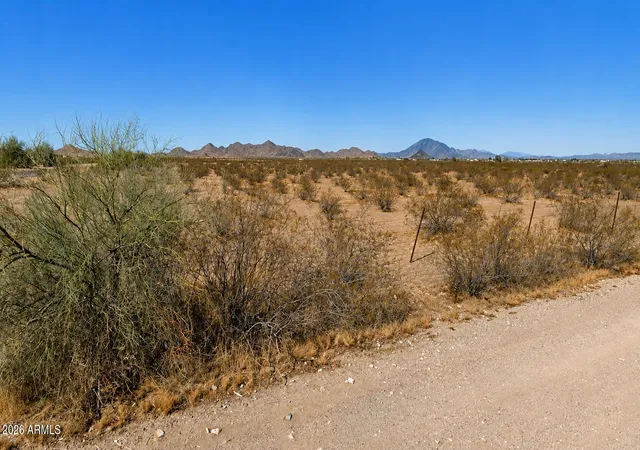 Photo 1 of Land for sale at 0 W Salome Hwy #30, Tonopah, AZ 85354 | MLS# 6929480 | Listing updated on 2026-08-28