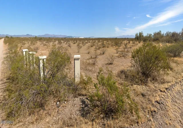 Photo 3 of Land for sale at 0 W Salome Hwy #30, Tonopah, AZ 85354 | MLS# 6929480 | Listing updated on 2026-08-28