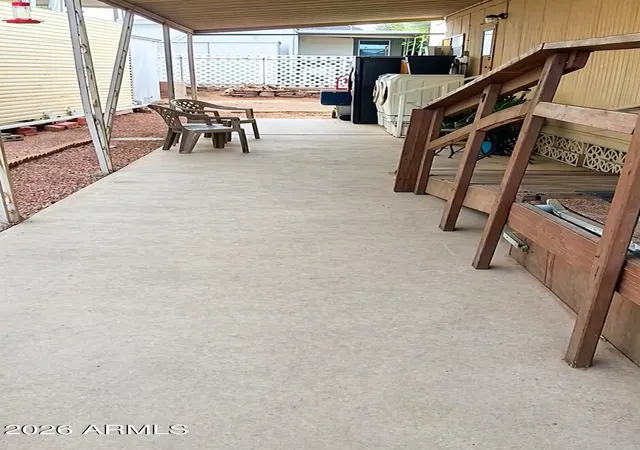Photo 3 of Manufactured home for sale at 10401 N Cave Creek Rd #254, Phoenix, AZ 85020 | MLS# 6930357 | Listing updated on 2026-10-08