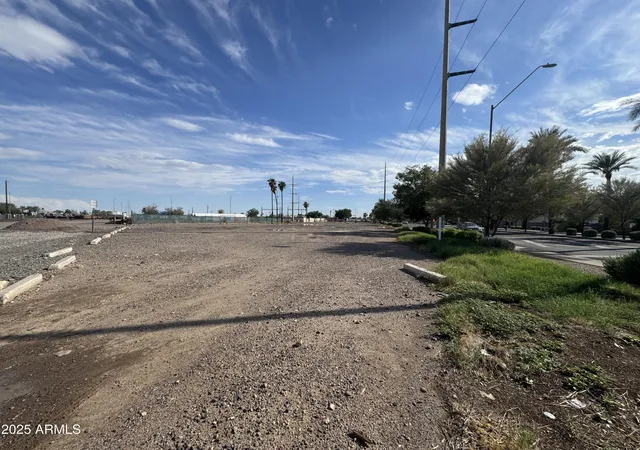 Photo 2 of Land for sale at 6801 N 59Th Ave #42-46, Glendale, AZ 85301 | MLS# 6930979 | Listing updated on 2026-06-02
