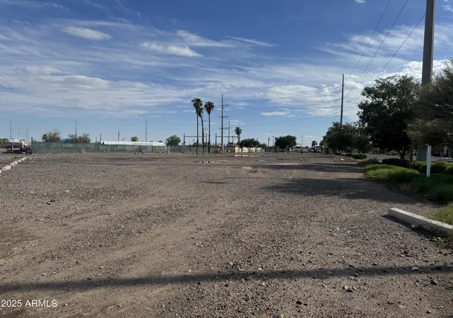 Photo 4 of Land for sale at 6801 N 59Th Ave #42-46, Glendale, AZ 85301 | MLS# 6930979 | Listing updated on 2026-06-02