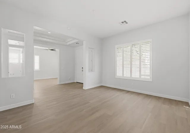 3rd image of 32029 N 20Th Ln, Phoenix, AZ 85085 | MLS# 6935140