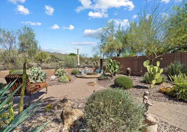 Photo 1 of Single family home for sale at 2366 W Muirfield Dr, Anthem, AZ 85086 | MLS# 6930696 | Listing updated on 2026-10-21