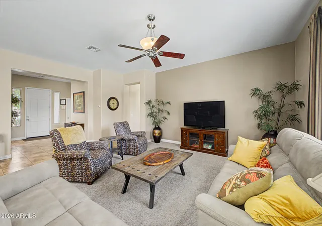 Photo 4 of Sale Pending at 175 W Montego Dr, Casa Grande, AZ 85122 | MLS# 7060893 | Listing updated on 2026-08-14