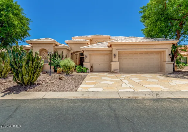 Homes for sale in Sun Lakes, AZ | 9011 E Emerald Dr, Sun Lakes, AZ 85248 | MLS# 6936986
