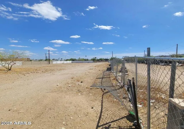 Photo 3 of Sale Pending at 8621 S 1st Avenue #101, Phoenix, AZ 85041 | MLS# 6932957 | Listing updated on 2026-02-13